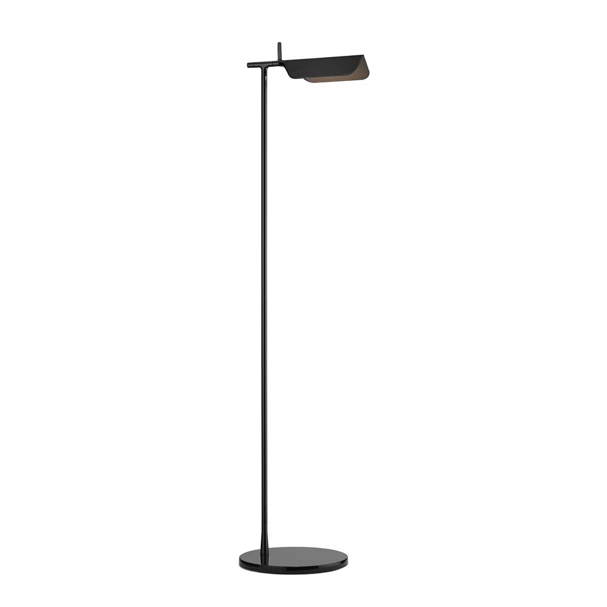 flos tab floorlamp in black with a lounge chair